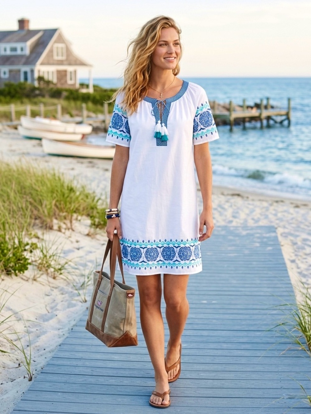 Vineyard Vines Medallion Popover Dress | Blue & White Embroidered | Size Small